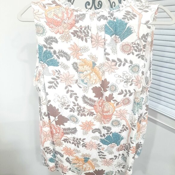 LOFT Floral Mixed Media Sleeveless Blouse Size Large - Picture 4 of 5